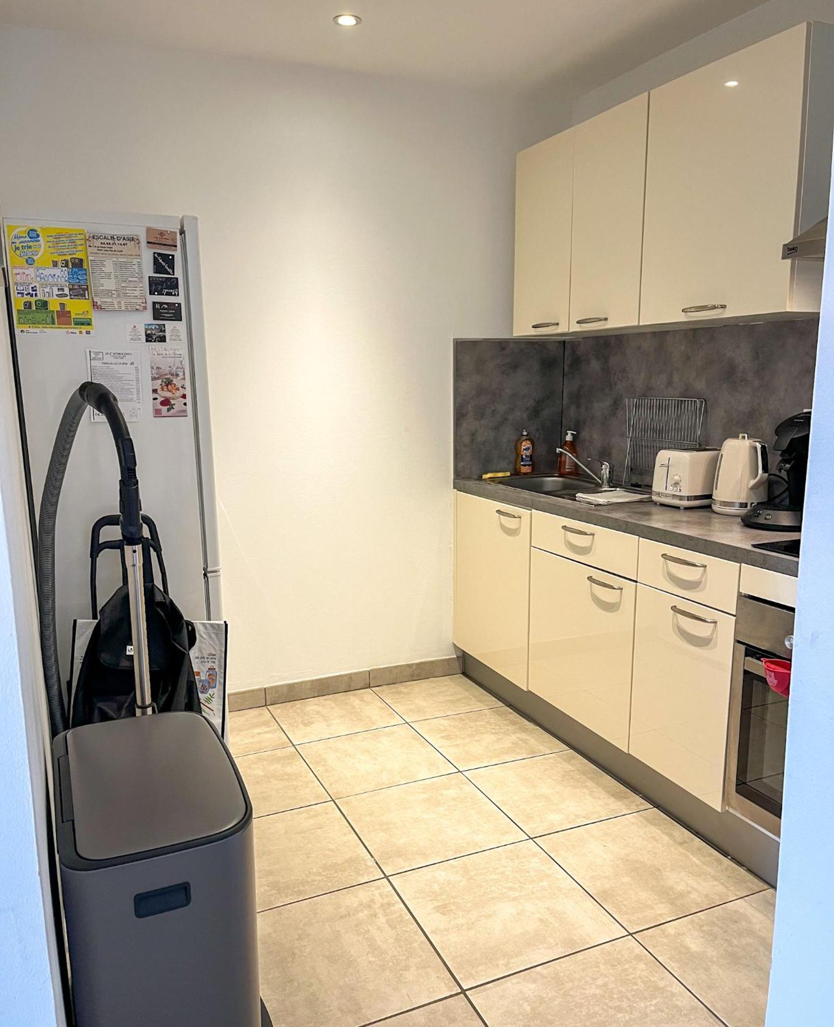 Meuble Classe 3 Etoiles Centre De Apartamento